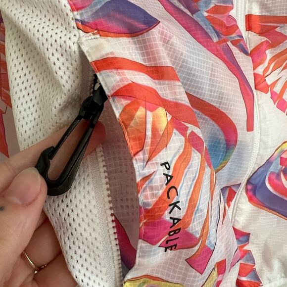 Nike packable rain jacket windbreaker coat - Picture 3 of 7